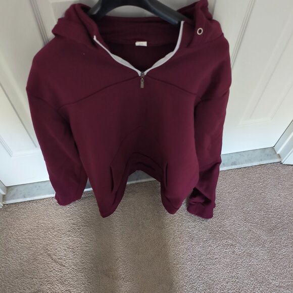 Burgundy Sweatshirt - Picture 1 of 2